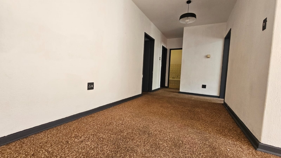 2 Bedroom Property for Sale in Potchefstroom North West